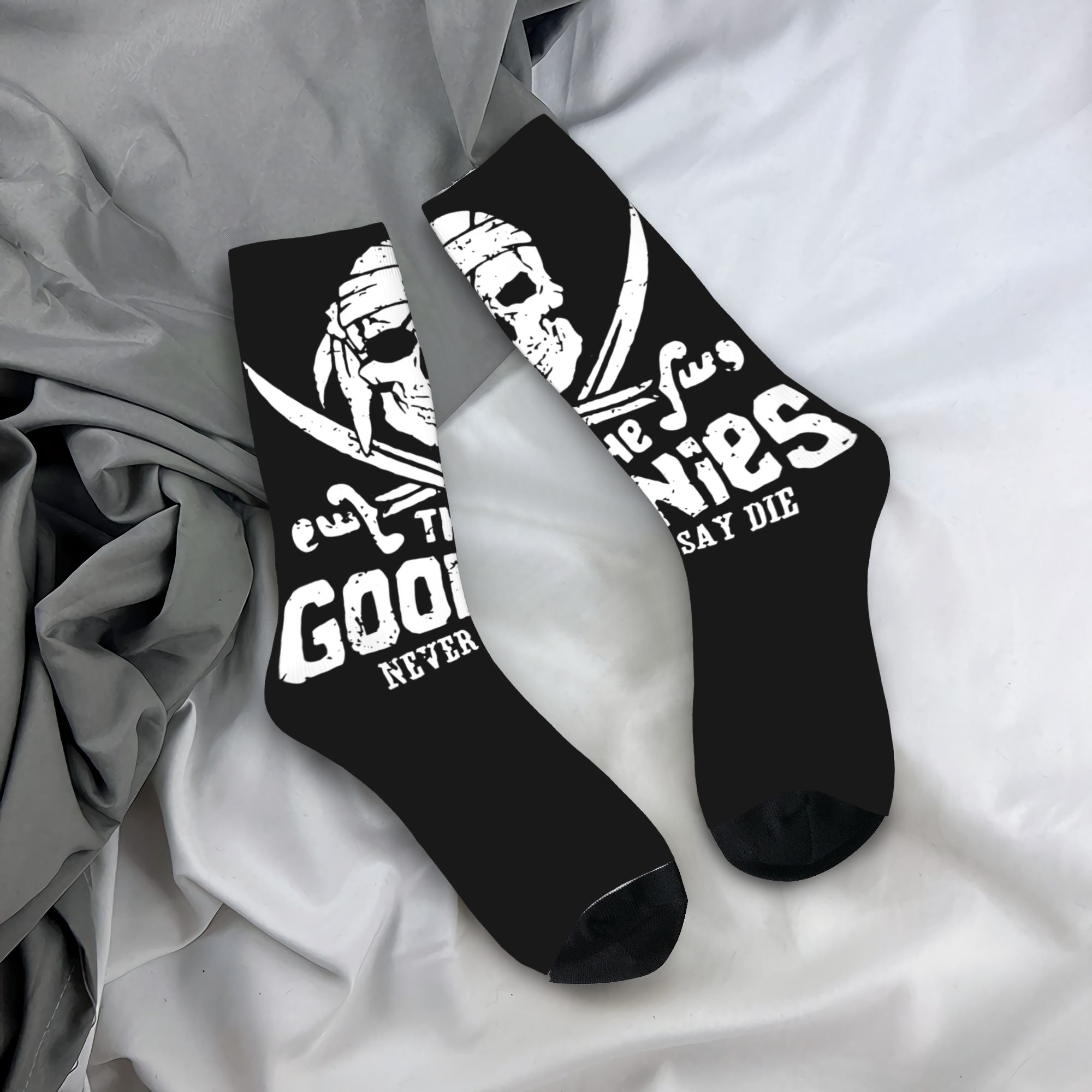Custom Novelty Men's The Gooni – Dress Sock Men Bewertung und Preis